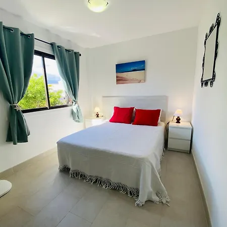 Moon Apartment *