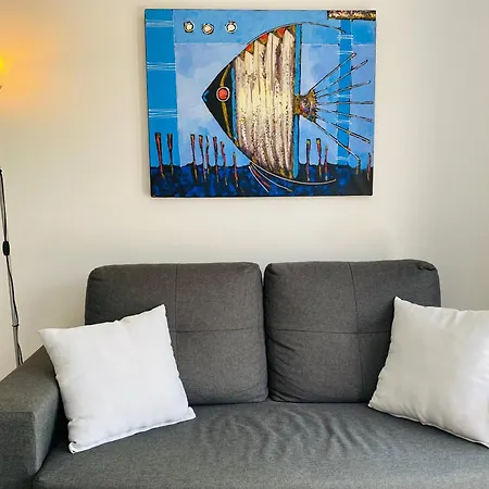 Apartment Moon *